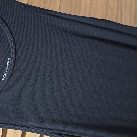 Black dress. - Picture 3 of 3